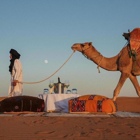 Riad Hiba Foum Zguid Esterno foto